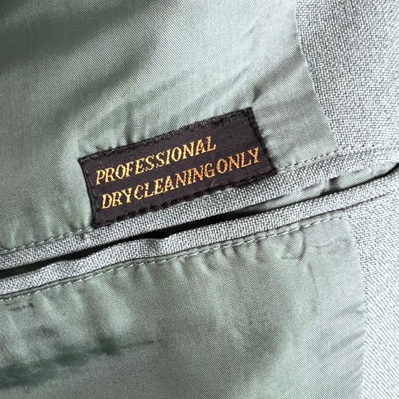 VINTAGE Sage Green Suit Sz 48R - Picture 6 of 9